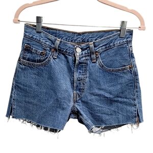 Levi's Cut off shorts